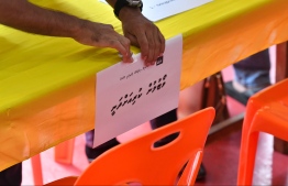 A picture from the recently held Maldivian Democratic Party Local Council primary elections. PHOTO: HUSSAIN WAHEED / MIHAARU