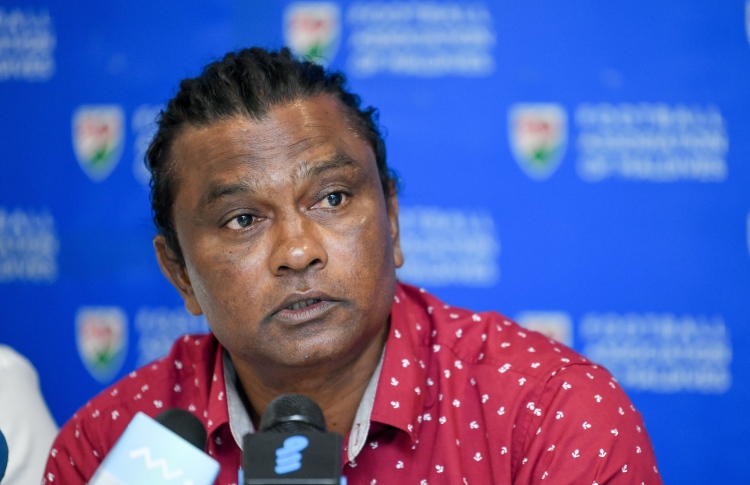 "މިއީ ފުޓްބޯޅަ އާއިލާ ފެއާޕްލޭ އިސްކުރަންވީ ވަގުތު"