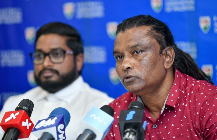 ސުޒޭން ބުނަނީ ލަދުގަންނަން ޖެހޭ ސަބަބެއް ނެތް ކަމަށް