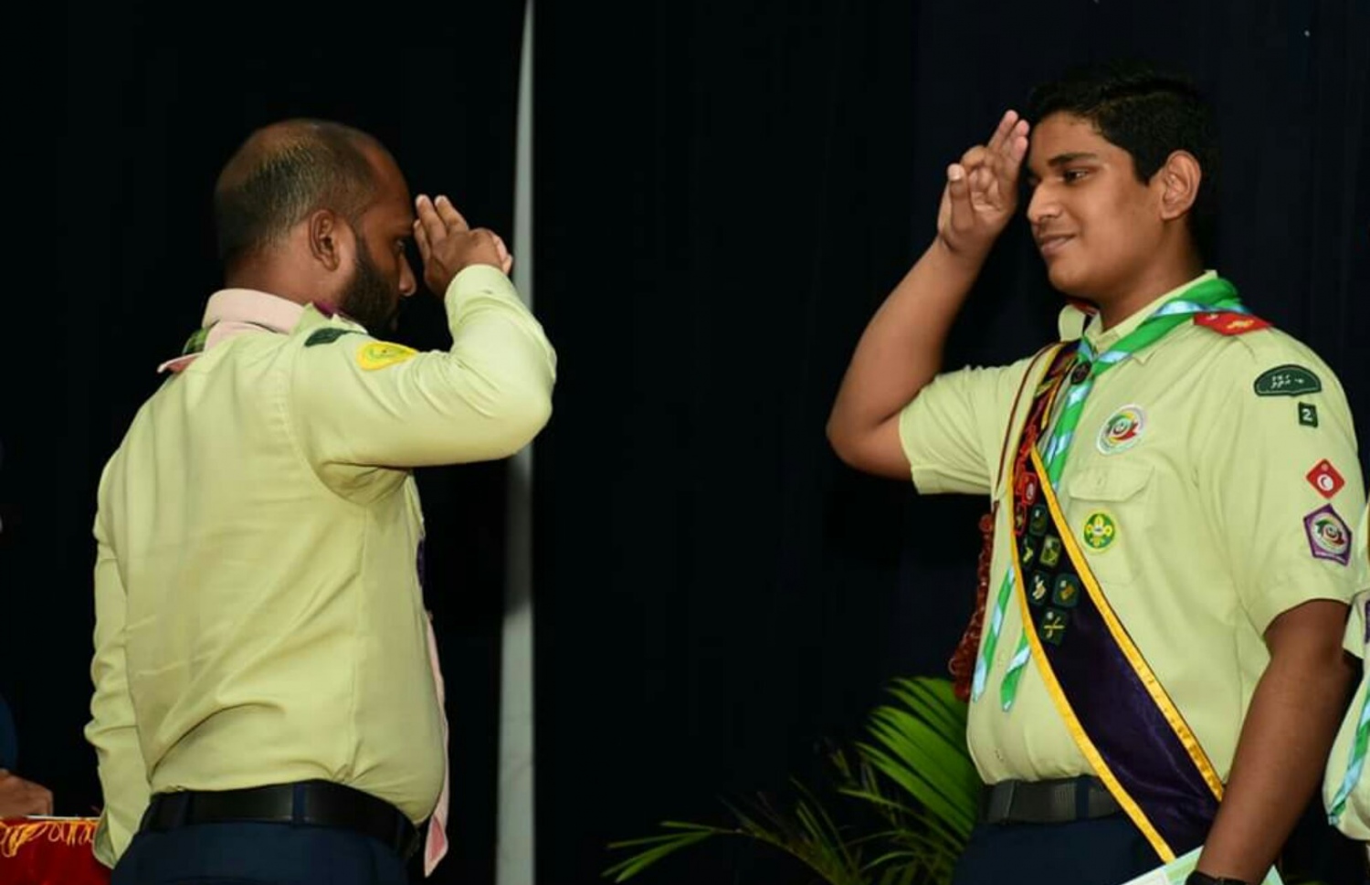 ނާހިލް (ކ)، ސްކައުޓު ހަރަކާތެއްގެ ތެރެއިން.