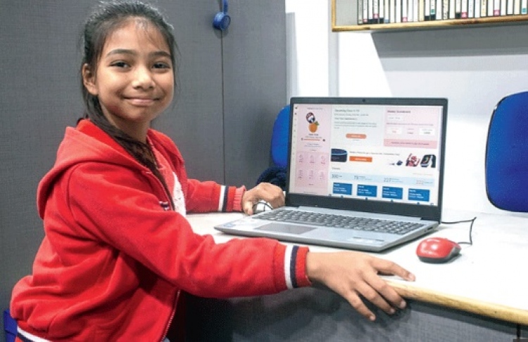 ނުވަ އަހަރުގެ ކުއްޖަކު ބުލީއާ ދެކޮޅު އެޕެއް ހަދައިފި