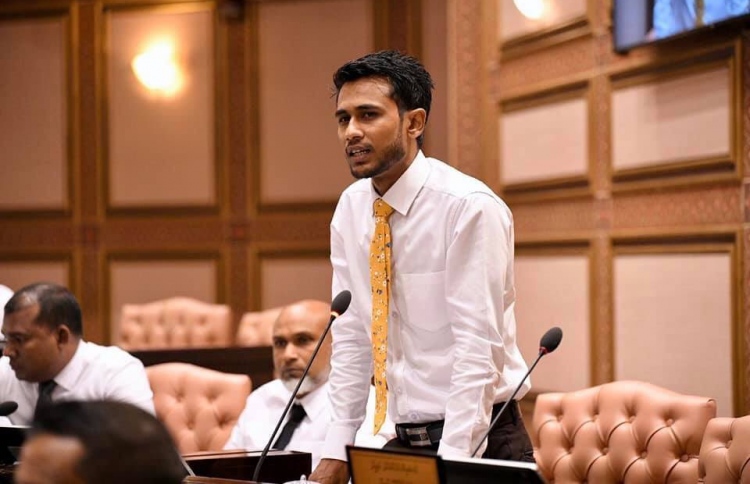 ހޯޑެއްދޫން ދިން ބިމުން ލިބެނީ އަކަފޫޓަކަށް 15 ލާރި