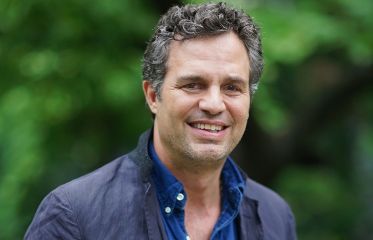 "ޕެރަސައިޓް" ސީރީޒްގެ ރޯލެއް ރަފަލޯ އަށް