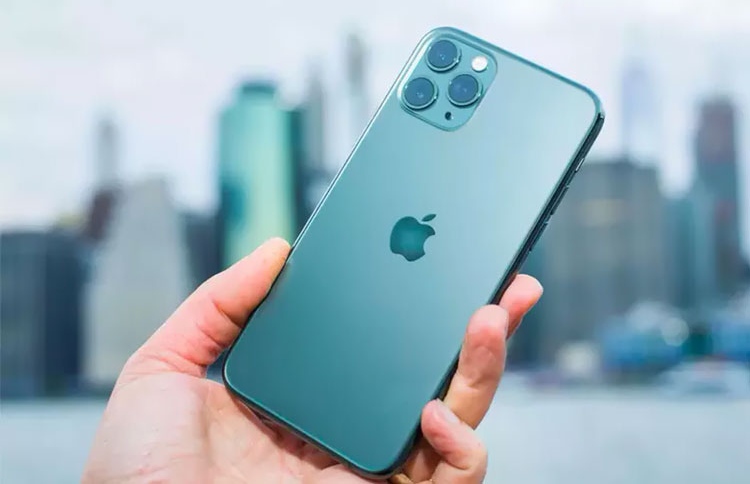 ވައިރަހާ ހެދި ޗައިނާގައި އައިފޯން އުފެއްދޭ ގޮތްނުވެފައި