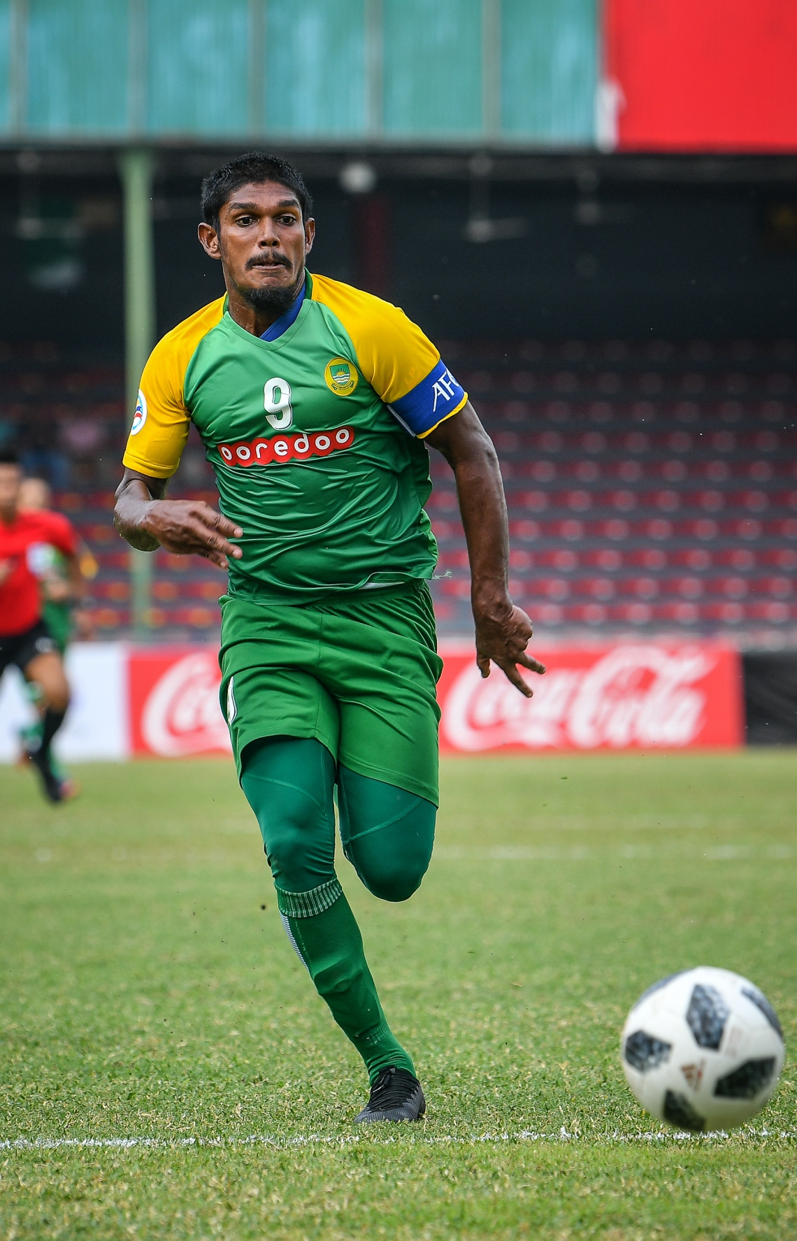 މާލެ- ފެބުރުއަރީ 12، 2020: އޭއެފްސީ ކަޕުގެ ޕްރިލިމިނަރީ ބުރުގެ ދެ ވަނަ ލެގުގައި މިއަދު މާލޭގައި މާޒިޔާ އާއި ބަންގްލަދޭޝްގެ ޑާކާ އަބަހާނީ ބައްދަލުކުރި މެޗުގެ ތެރެއިން--. ފޮޓޯ:ނިޝާން އަލީ/މިހާރު