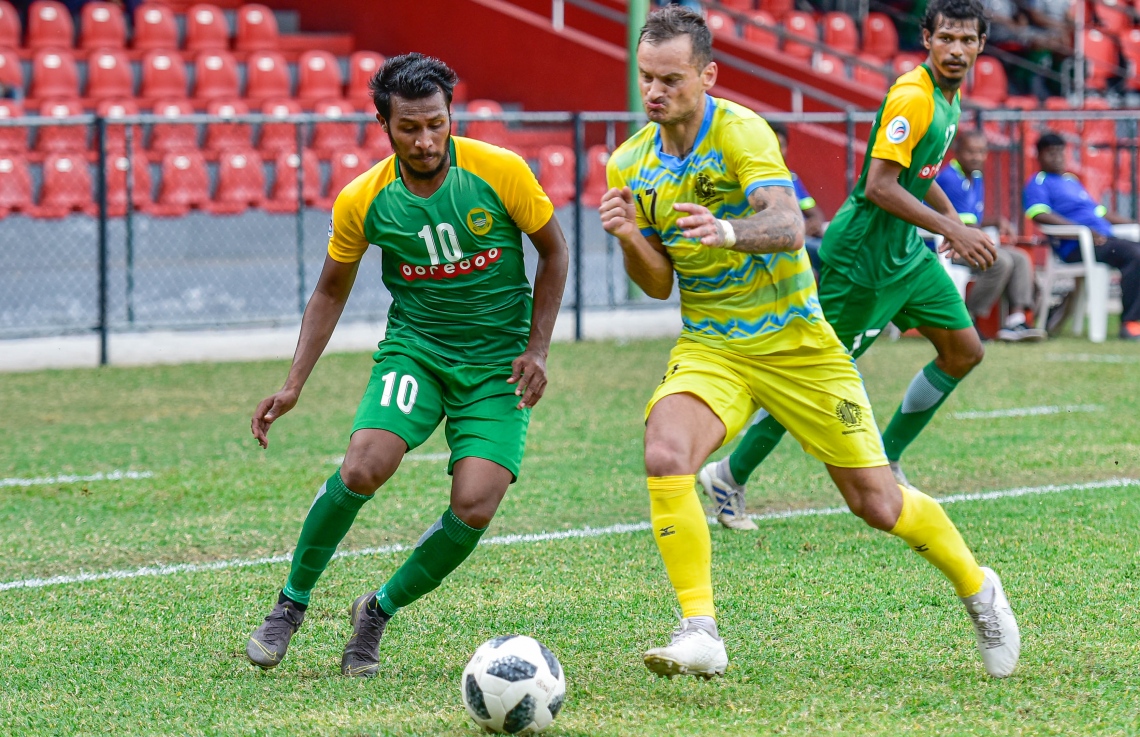 މާލެ- ފެބުރުއަރީ 12، 2020: އޭއެފްސީ ކަޕުގެ ޕްރިލިމިނަރީ ބުރުގެ ދެ ވަނަ ލެގުގައި މިއަދު މާލޭގައި މާޒިޔާ އާއި ބަންގްލަދޭޝްގެ ޑާކާ އަބަހާނީ ބައްދަލުކުރި މެޗުގެ ތެރެއިން--. ފޮޓޯ:އަހުމަދު އަވްޝަން އިލްޔާސް /މިހާރު