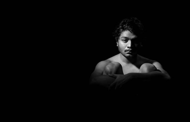 "އެހެނަސް 2" ގެ ޓީޒާއެއް