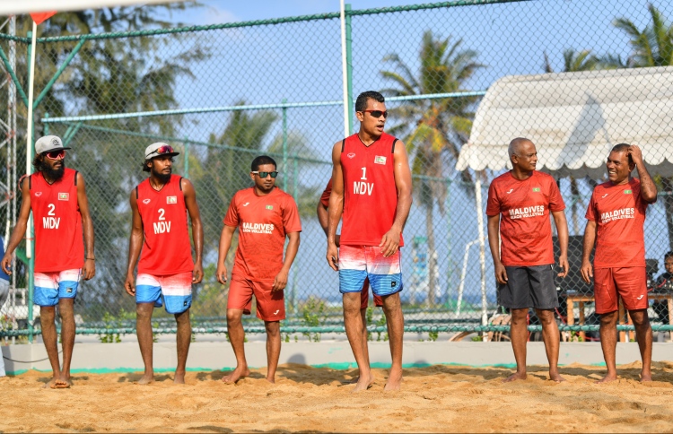 ހުޅުމާލޭގެ ބީޗްވޮލީ ކޯޓު ރަސްމީކޮށް ހުޅުވައިފި