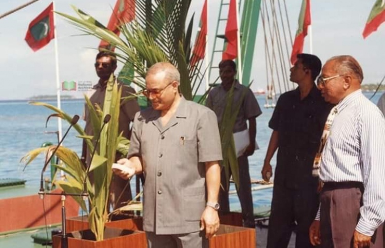 ހުޅުމާލެ ތަރައްގީގެ ކްރެޑިޓް ކާކަށް؟