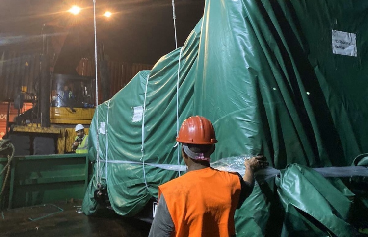 އައްޑު އަށް ދެ މެގަވޮޓްގެ އިތުރު ދެ ޖެނެރޭޓަރު