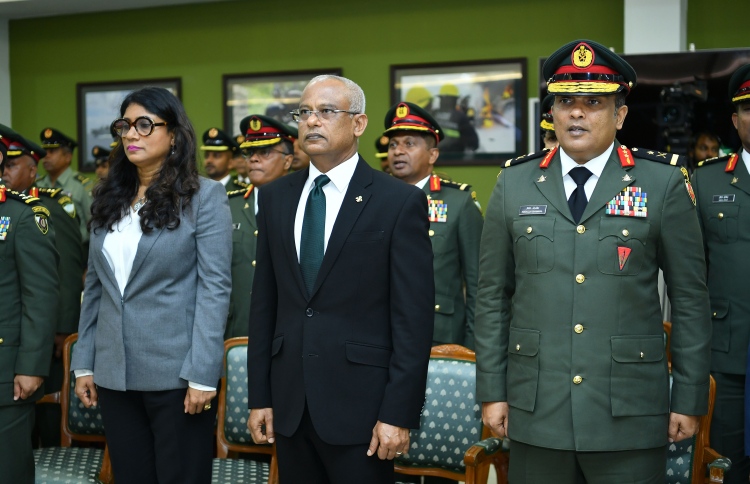 "އޮނިގަނޑަށް އަންނަ ބަދަލަށް ސިފައިންގެ އެހީ ބޭނުން"