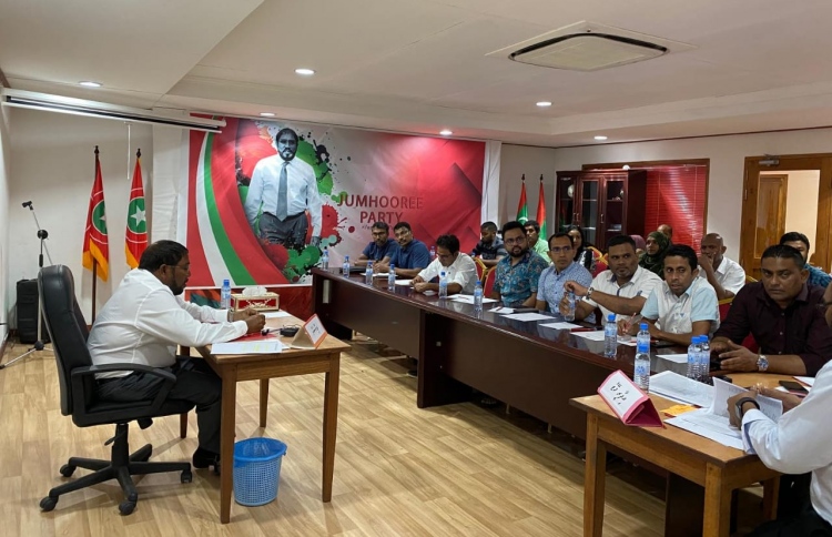 އަލީ ވަހީދާ މެދު ގޮތެއް ނިންމަވާނީ ރައީސް: ގާސިމް