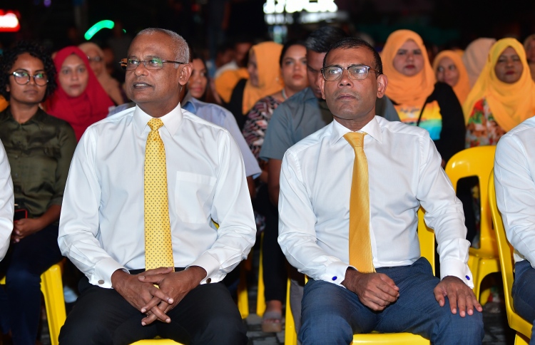 ރައީސާއެކު ސިޔާސީ ގޮތުން ހުރެވޭކަށް ނެތް: ނަޝީދު