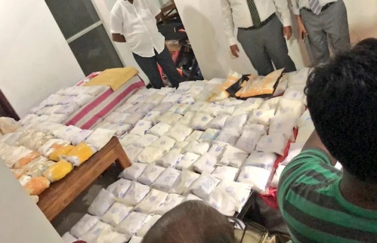 ޑްރަގްސްއާ އެކު 3 ދިވެއްސަކު ލަންކާއިން ހައްޔަރުކޮށްފި