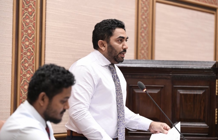 އަމީނަށް ވެސް މި ފަހަރު ސަލާމަތެއް ނުވެވުނު!