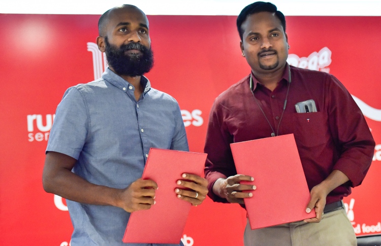 ކޮކާ ކޯލާ ލޯންގް ރަން އޭޕްރިލް 10 ގައި