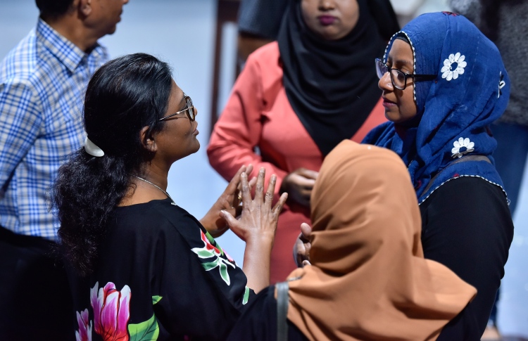 ކައުންސިލަރުން ދެބަސްވެ ބައްދަލުވުން ހުއްޓާލައިފި