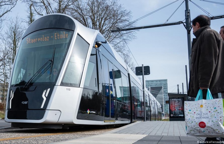 އާންމު ދަތުރުފަތުރުގެ ހިދުމަތް ލަގްޒެމްބާގްގައި ހިލޭ