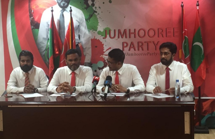 ޖޭޕީން ވެސް ކެމްޕޭނު ފަށަން ކާނިވަލަށް އެއްވަނީ