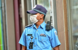 A police officer participating in the joint drill held over the COVID-19 outbreak. PHOTO: AHMED AWSHAN ILYAS / MIHAARU
