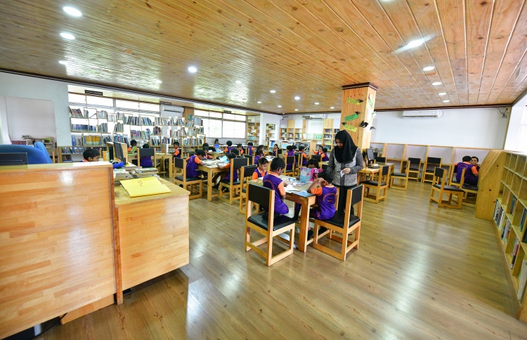 ތައުލީމާ ގުޅޭ ވެބިނާތަކެއް ޣިޔާސުއްދީނުން ފަށައިފި