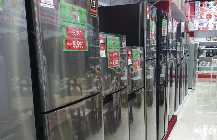 "ޝާފް" ބްރޭންޑްގެ އުފެއްދުންތައް ރެޑްވޭވުން