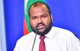 Minister of Tourism Ali Waheed speaking at a press conference held at the 
President's Office. PHOTO: AHMED AWSHAN ILYAS/ MIHAARU