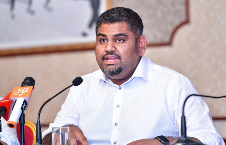 "ރައްކާތެރިކަމަށްޓަކައި ގޭގައި އިށީނދެ ތިބެދީ"