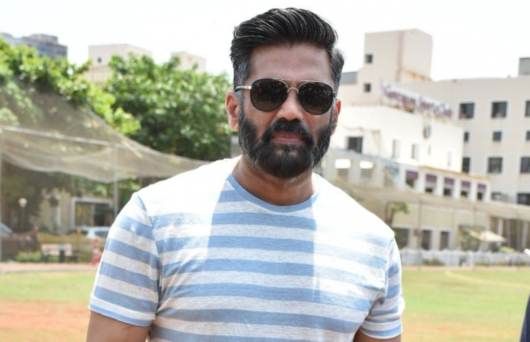 ބޮލީވުޑްގެ ޚަބަރުތައް ކުރުކޮށް