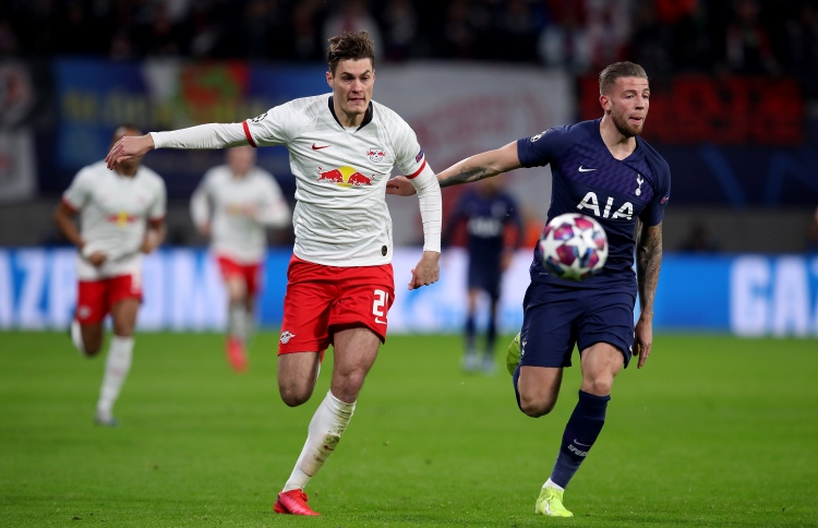 ޗެމްޕިއަންސް ލީގު: ޓޮޓެންހަމް ކަޓައިފި، އެޓަލާންޓާ ކުއާޓާ އަށް