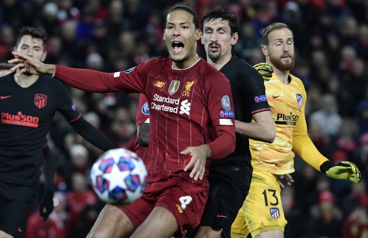 އެތުލެޓިކޯ އަތުން ބަލިވެ ޗެމްޕިއަން ލިވަޕޫލް ކަޓައިފި