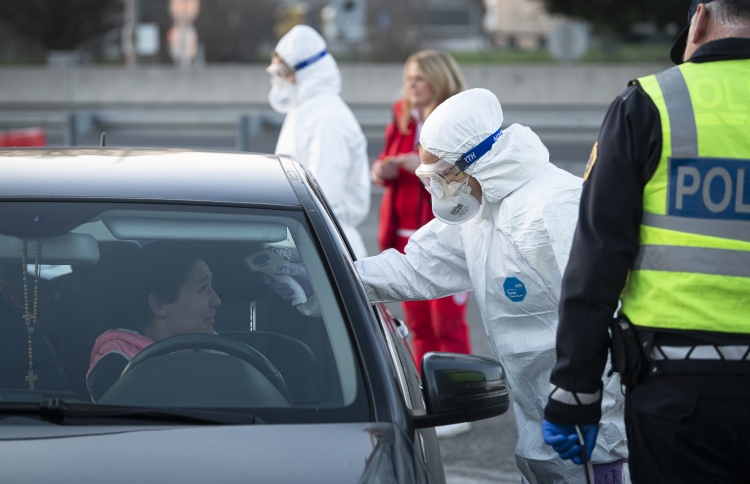 ސްޕޭން، ޖަރުމަން ވަކި ހިސާބުތަކުން މީހުން އައުން މަނާ