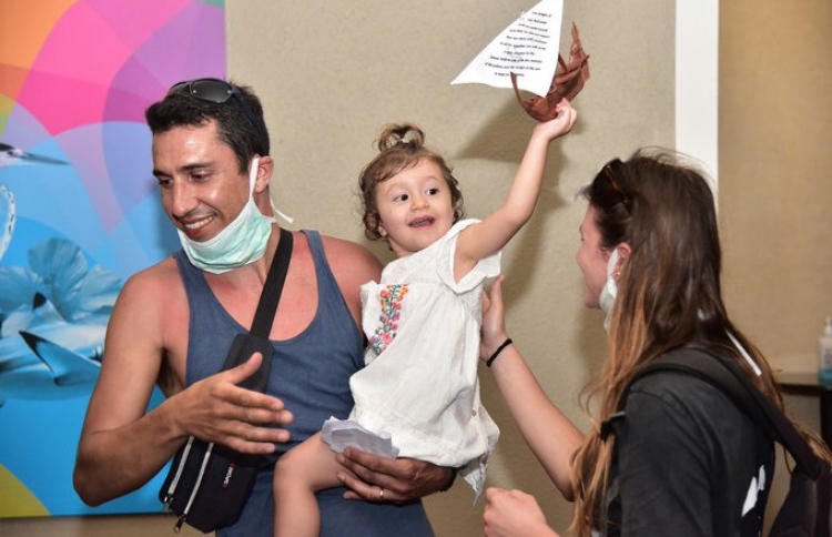 ކޮވިޑް-19އަށް ނެގެޓިވްވި ކުއްޖާއަށް ހިލޭ ޗުއްޓީއެއް