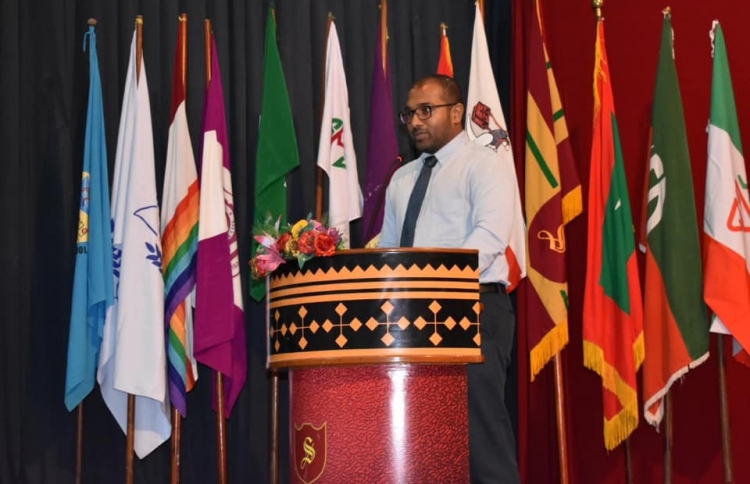 "ވިޔަފާރި ކުރެވިއްޖެ، މިއީ އެހީވާންވީ ވަގުތު"