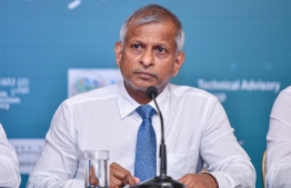 Governor of Maldives Monetary Authority (MMA) Ali Hashim, speaking at a press conference on COVID-19. PHOTO: AHMED AWSHAN/MIHAARU