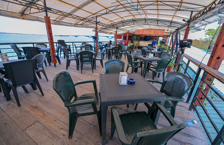 ގަވާއިދާ ހިލާފު ވުމުން އިތުރު 20 ތަނެއް ބަންދުކޮށްފި