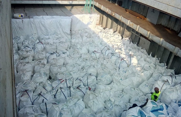 ހާސްނުވޭ، ކާޑުގެ ބާވަތްތައް ލިބޭނެ: އިންޑިއާ