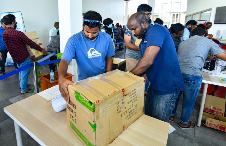 ބެންކޮކްގައި ތިބި ދިވެހިންނަށް އެހީ ފޮނުވައިދެނީ