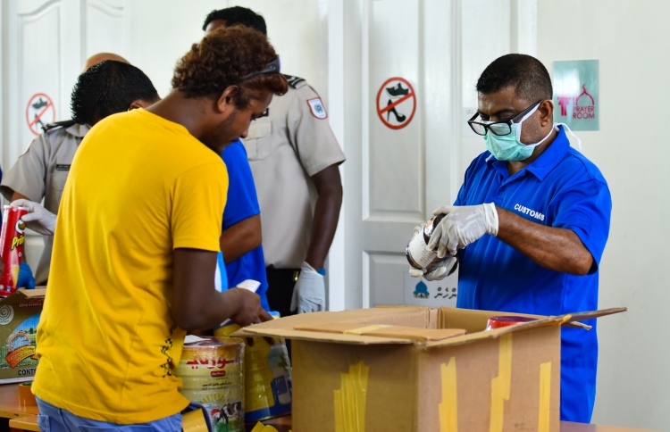 ކަސްޓަމްސް: ކޮރަޕްޝަންގެ ހާއްޔެއް؟