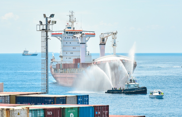 ސްޓޭޓް ޝިޕިންގެ ބޯޓުން ވަޒީފާގެ ފުރުސަތު ހުޅުވާލައިފި