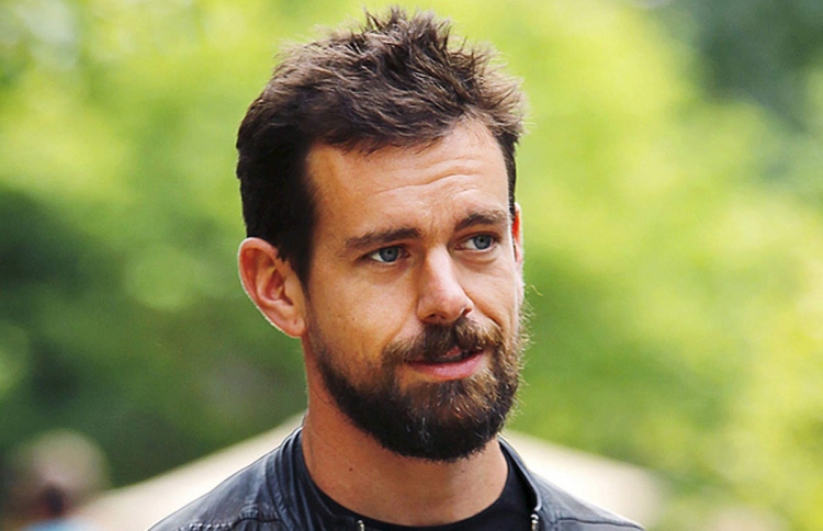 ޓްވިޓާގެ ވެރިޔާ އެއް ބިލިއަން ޑޮލަރު ހަދިޔާކޮށްފި