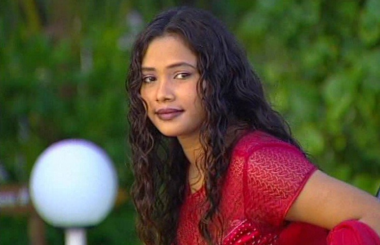 މަރިޔަމް ނިޝާގެ ހަނދާން އާކޮށްލުމެއް