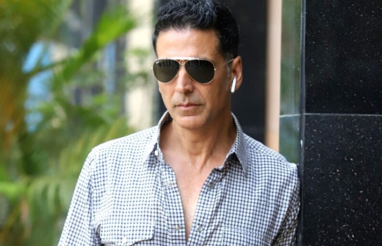 އަކްޝޭގެ ފަރާތުން އިތުރު ތިން ކްރޯޑް ރުޕީސް