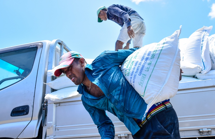 ހާލަތަށް ބަލައިގެން ސަބްސިޑީ ދޭގޮތަށް ބަދަލު ކުރަނީ