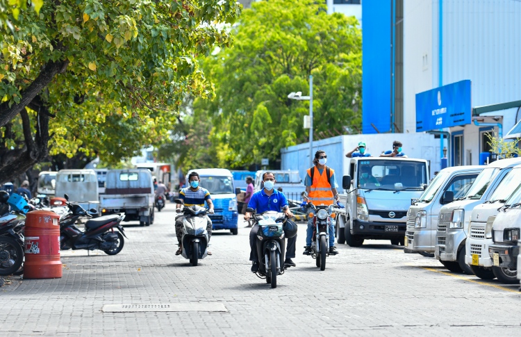 ލޮކްޑައުންއަށް ދިއުމާއި ނުދިއުން އާންމުންގެ އަތުގައި