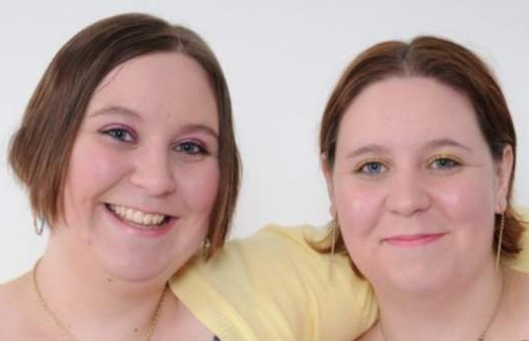 ކޮވިޑް-19: އެއްމާބަނޑު ދެބެން މަރުވީ ދާދި އެކުއެކީ