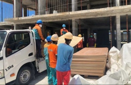 Workers employed by Chinese enterprises come to Maldives' aid, the companies have offered human resources as well as donated materials and use of equipment. PHOTO: AMBASSADOR ZHANG / TWITTER