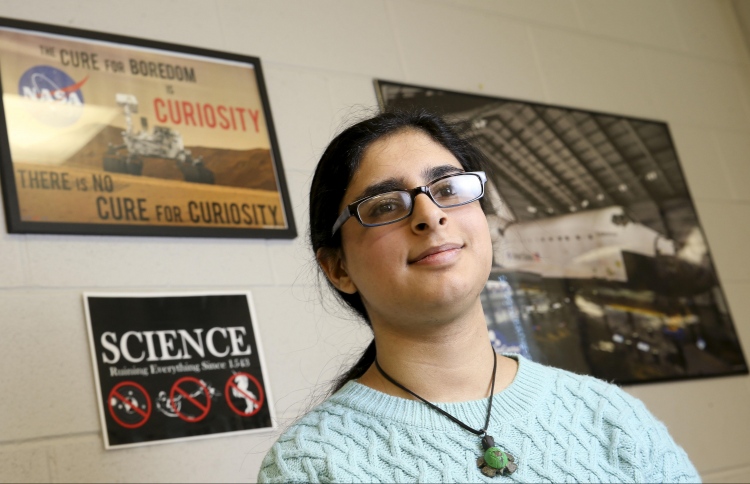 ނާސާ އުޅަނދަކަށް ނަން ދިނީ 17 އަހަރުގެ ކުއްޖެއް