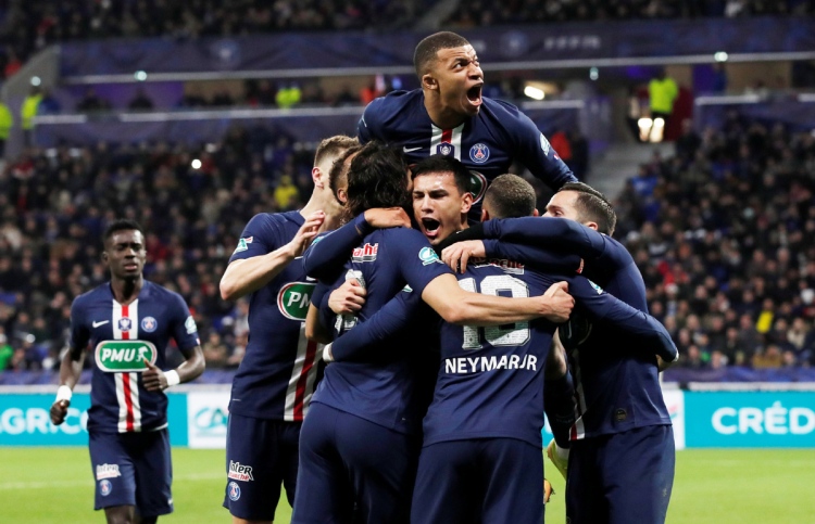 ޕީއެސްޖީ އަށް ތަށި ދީފި، ލިޔޯނުން ކޯޓަށް ދަނީ