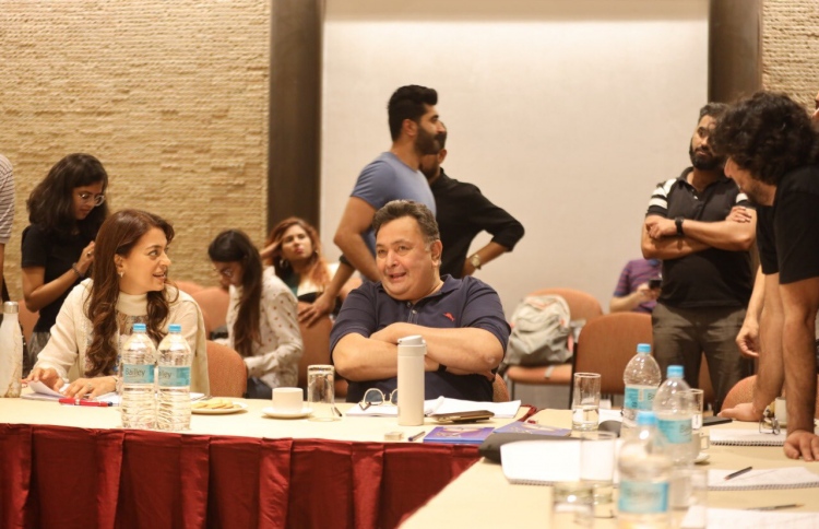 ރިޝީގެ "ޝަރުމާޖީ ނަމްކީން" ނިންމާނެ